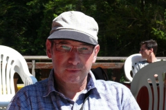 p1000176